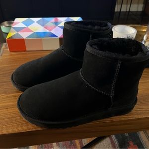 Size 8 black ugg mini